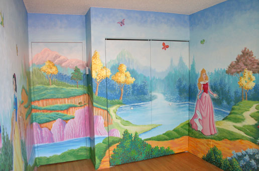 Children mural  of Disney princess Aurora by Richard Ancheta - Montreal.